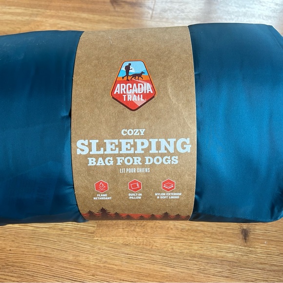 Arcadia Trail Sleeping bag for dogs - Picture 1 of 5